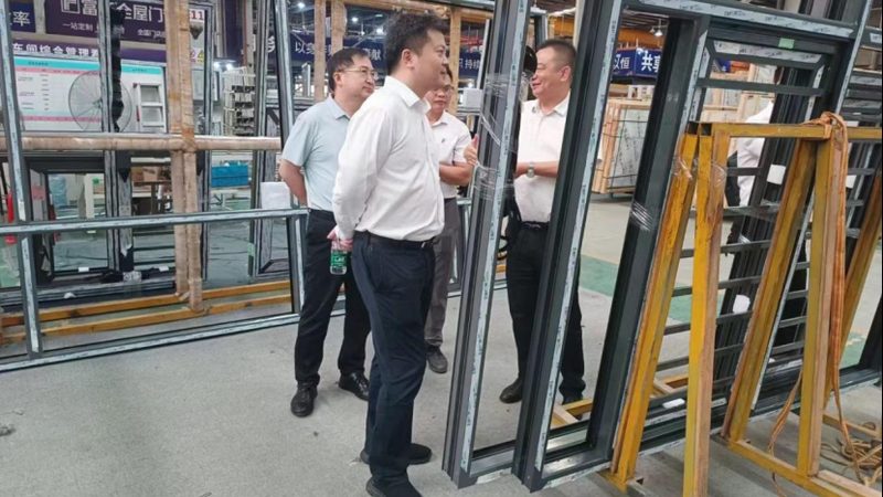 系统门窗玻璃：揭秘与普通门窗玻璃的五大差异