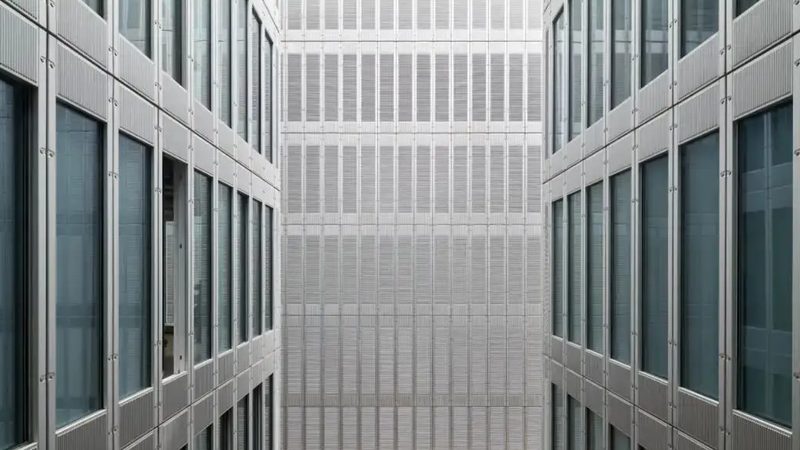 隔热型防火窗与非隔热型防火窗：关键区别解析